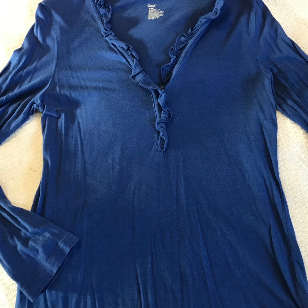 Gap blue ruffled large top - Picture 3 of 3